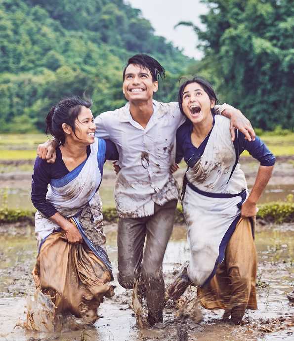 Screening of assamese movie   "Bulbul can sing "